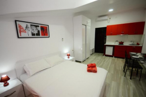  ApartHotel My Home  Батуми